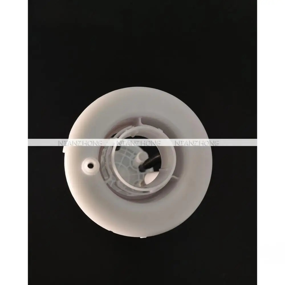 Quality Fuel Filter Fits For Nissan T31 X-Trail J10 Qashqai 2WD 4WD 08-13