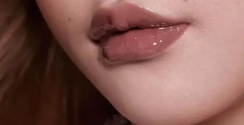 Kaleidos Lip Gloss Nude Mirror Lip Tint Korean Plumping Lip Oil,Hydrating Shimmer Transparent Glitter Shine Lipstick Tinted 61