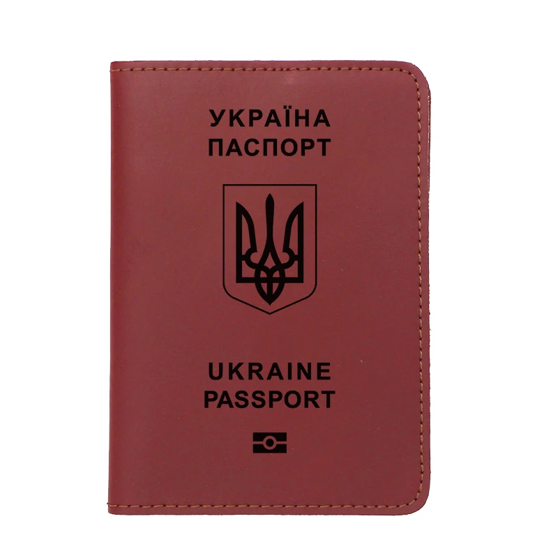 Handgefertigte Hülle aus echtem ukrainischem Leder mit Namensgravur für ukrainische Reisepässe und Ausweishüllen_voghion.com