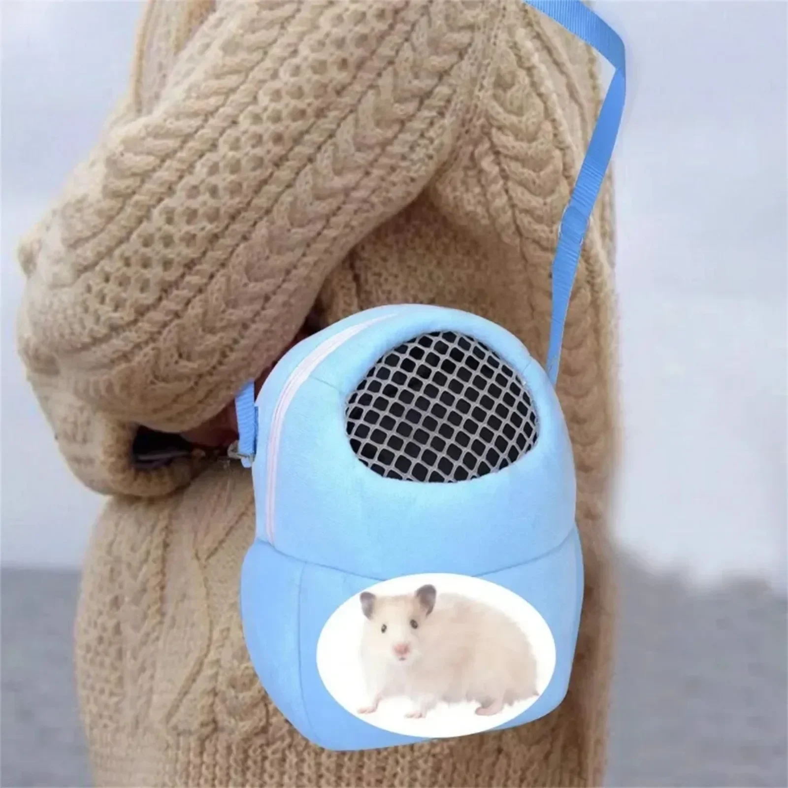 pet carrier