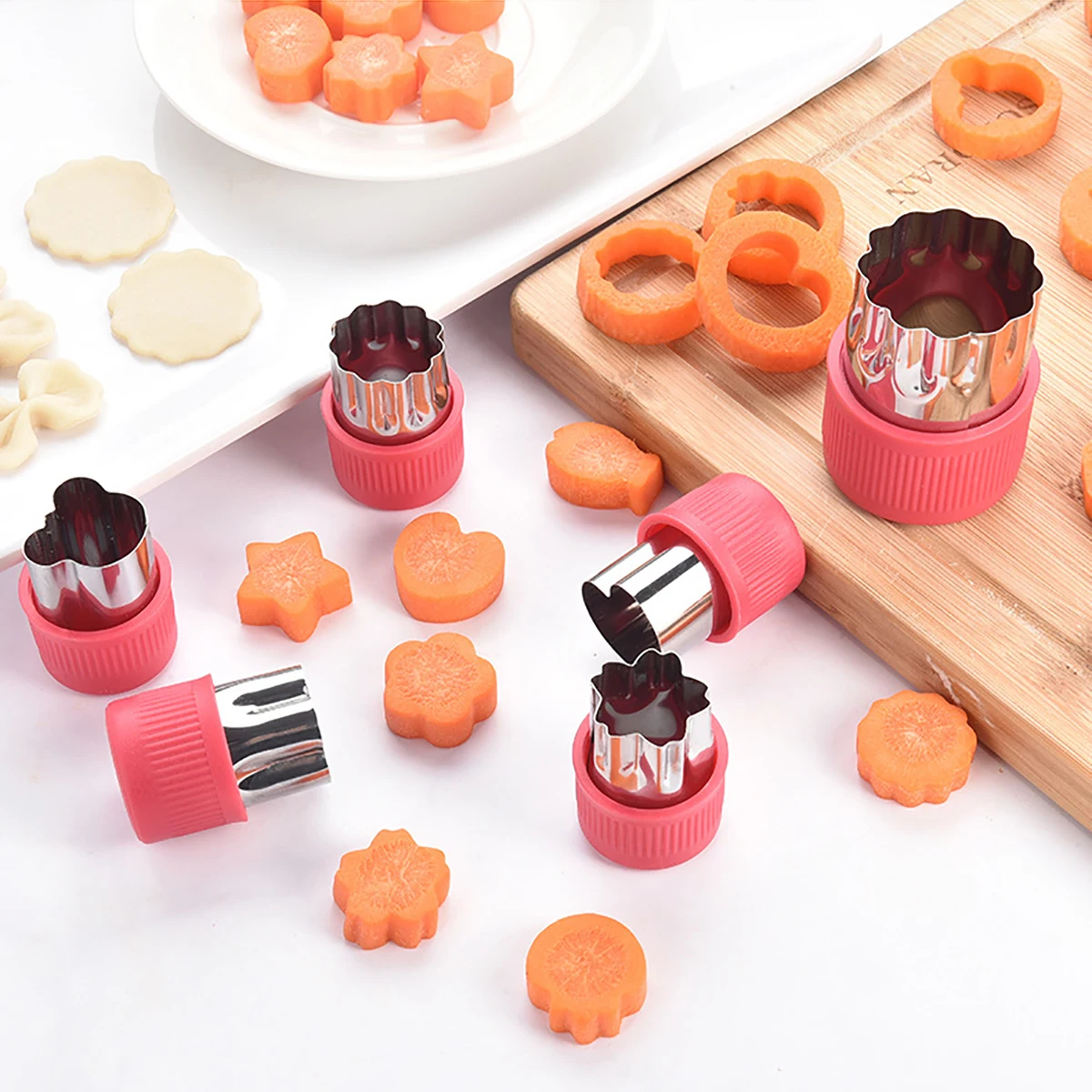 Vegetables Cutter Flower Animal Cartoon Shape Mold Fruit Cake Cookie Cutting Mold 6/8/10/12 Pcs