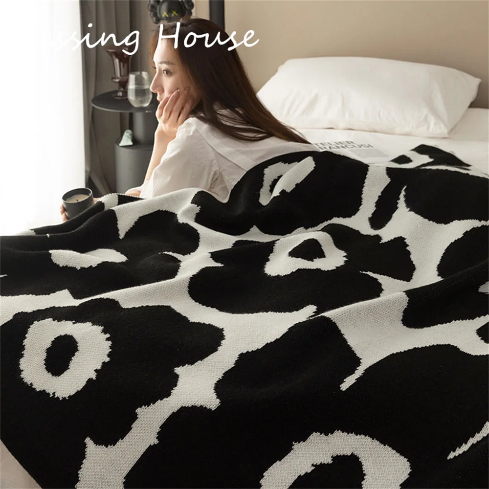 ���� �� �θ�ƽ ���� �� ���, �ܿ� ������ Ŀ��, ��Ʈ ħ�뺸, �ε巯�� Ȩ ����, ��� �÷ζ� ���� ħ�� Ŀ��