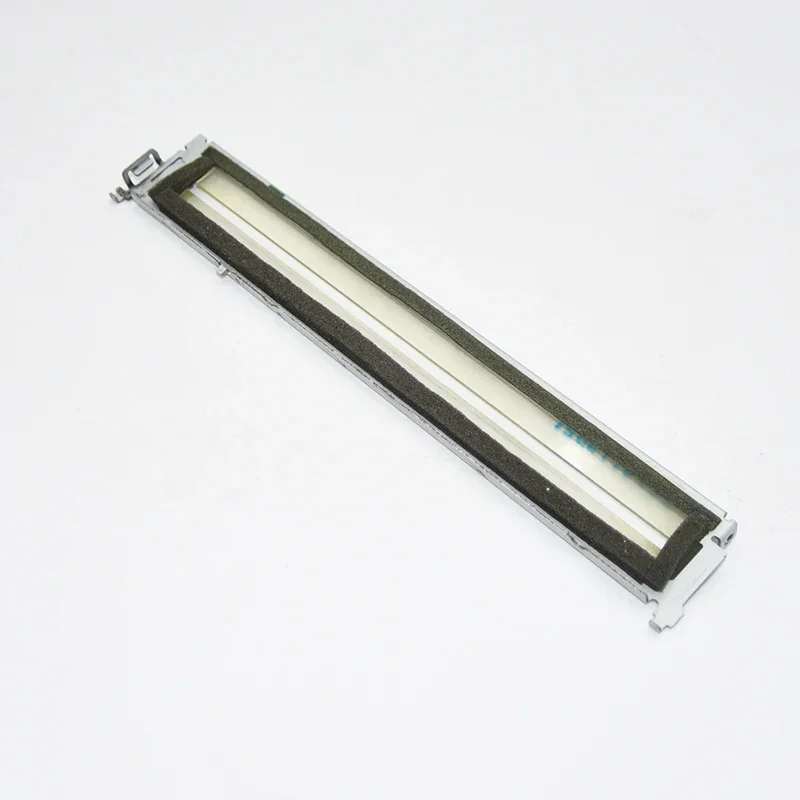 

1PC Transfer Belt Cleaning Blade for HP MFP 178 179 150 118 for SAMSUNG CLP360 CLP365 CLP368 CLX3300 CLX3305 C410 C430 C460 C480
