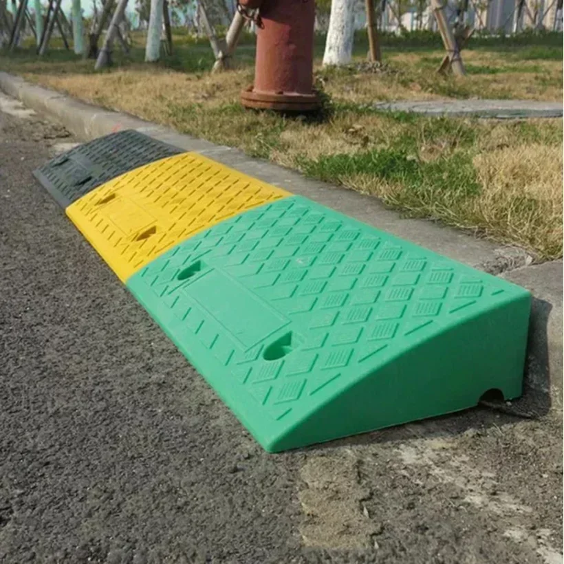 22cm High Car Access Ramp Triangle Pad Speed Reducer Durable Threshold For Automobile Motorcycle Heavy Wheelchair Rubber Wheel