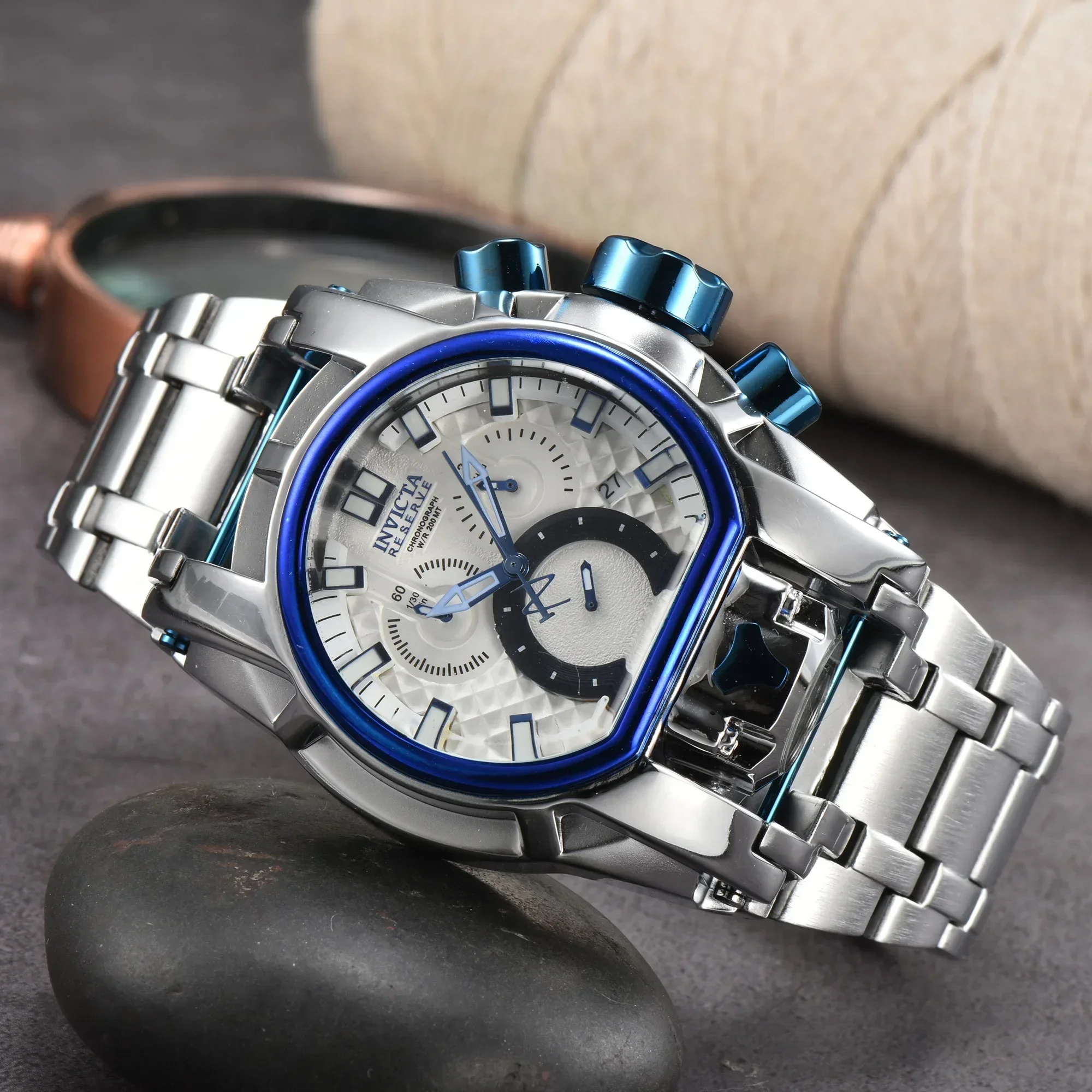 

Newly Hot Original Brand Luxury Men's Watch Large Dial Cool Design Undefeated Quartz Movement Stainless Strap Automatic Date AAA
