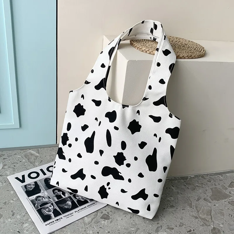 Factory Supply Spot Back Core Cow Model Cute Shoulder Bag Casual Canvas Bag Large Capacity Shoulder Canvas