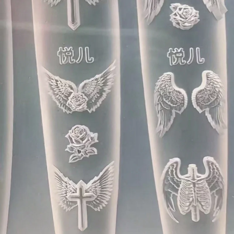 네일 아트 몰드 세트 조합 날개 깃털 십자가 해골 손 모양 칼 장미 3D 네일 아트 장식 투명 실리콘 몰드