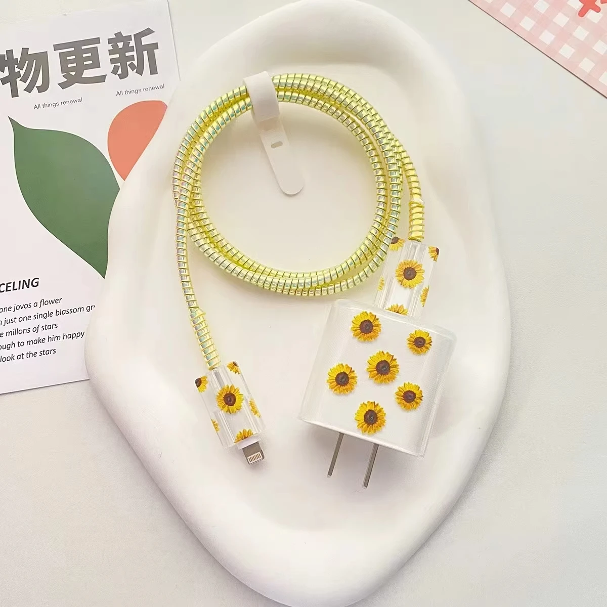4 in 1 Charger Protector Cable Organiser For iPhone 16 Pro Max 15 14 18W 20W Charger Head Data Cable Management Cord Winder Kit 4