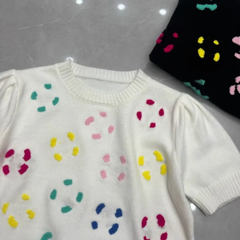 Early Spring New Knitted Pullover Colored Towel Embroidered Round Neck Pullover Short Sleeve Sweater Slim Fit Top Female Clothes