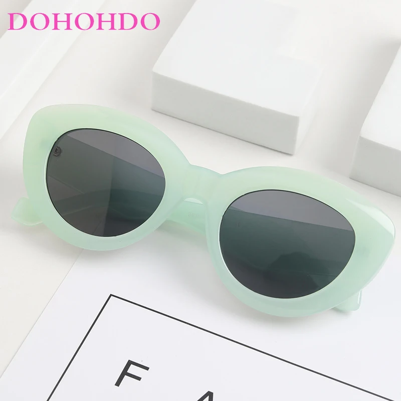 

DOHOHDO Small Frame Cat Eye Sunglasses Women Trending New Classic Men Sun Glasses Jelly Color Eyeglasses Decorative Accessories