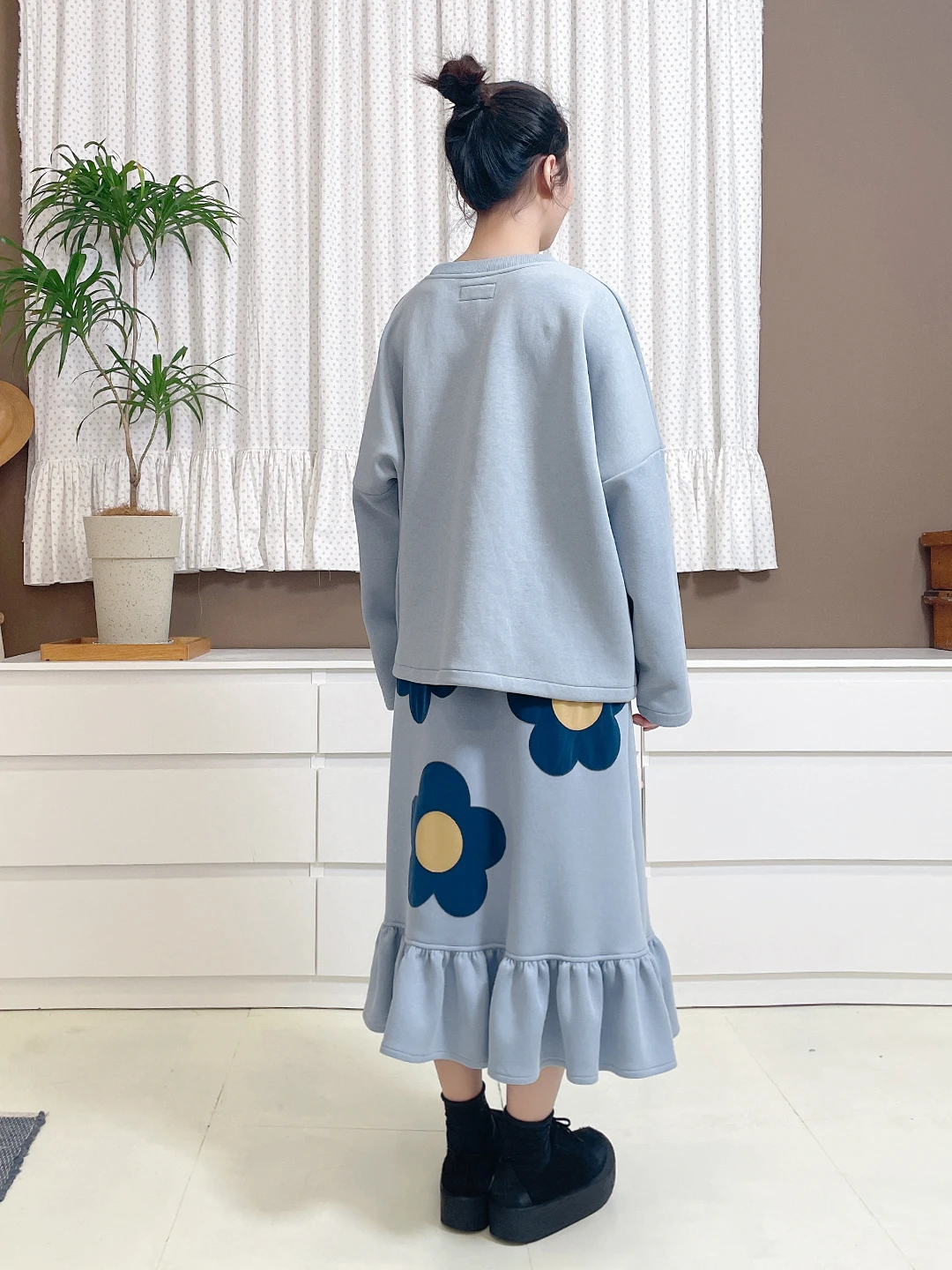 Imakokoni 여성용 라운드 넥 풀오버, 긴팔, 블루 플라워 프린트 탑, 오리지널 디자인, 234425