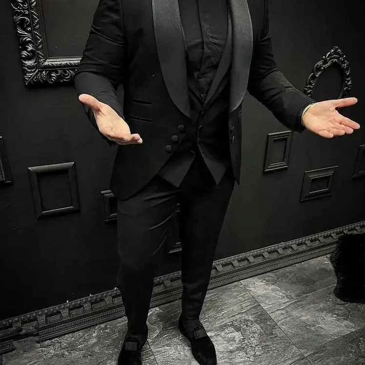 Black Men Suit Tailor-Made 3 Pieces Blazer Vest Pants Single Breasted Sheer Lapel Wedding Groom Prom Slim Fit Plus Size Tailored
