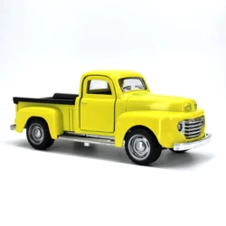 Classic Vintage Pink Alloy Car Model - 1/36 Scale Collectible Toy (Yellow)
