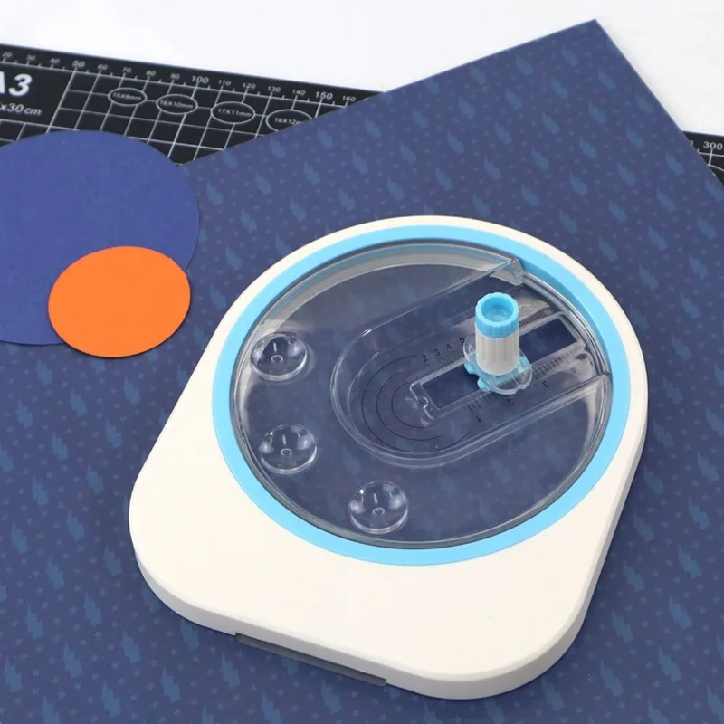 360 ° Taglierina per Angoli Arrotondati, Mini Taglierina Manuale Rotante per Carta, Perforatore per Immagini Rotonde - immagine 2