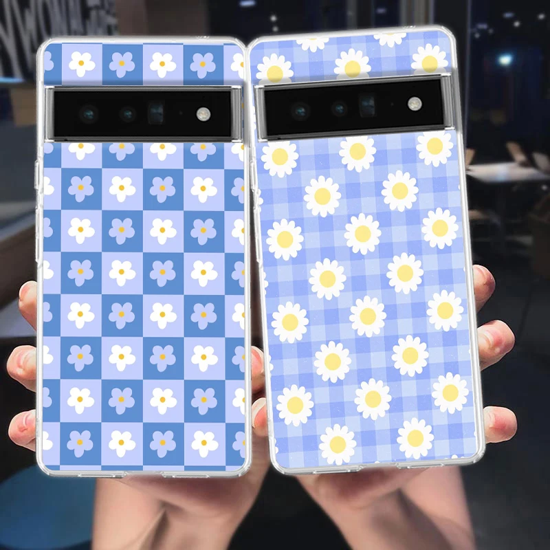 Transparent Daisy Graphic Soft TPU Phone Case with Enhanced Protection