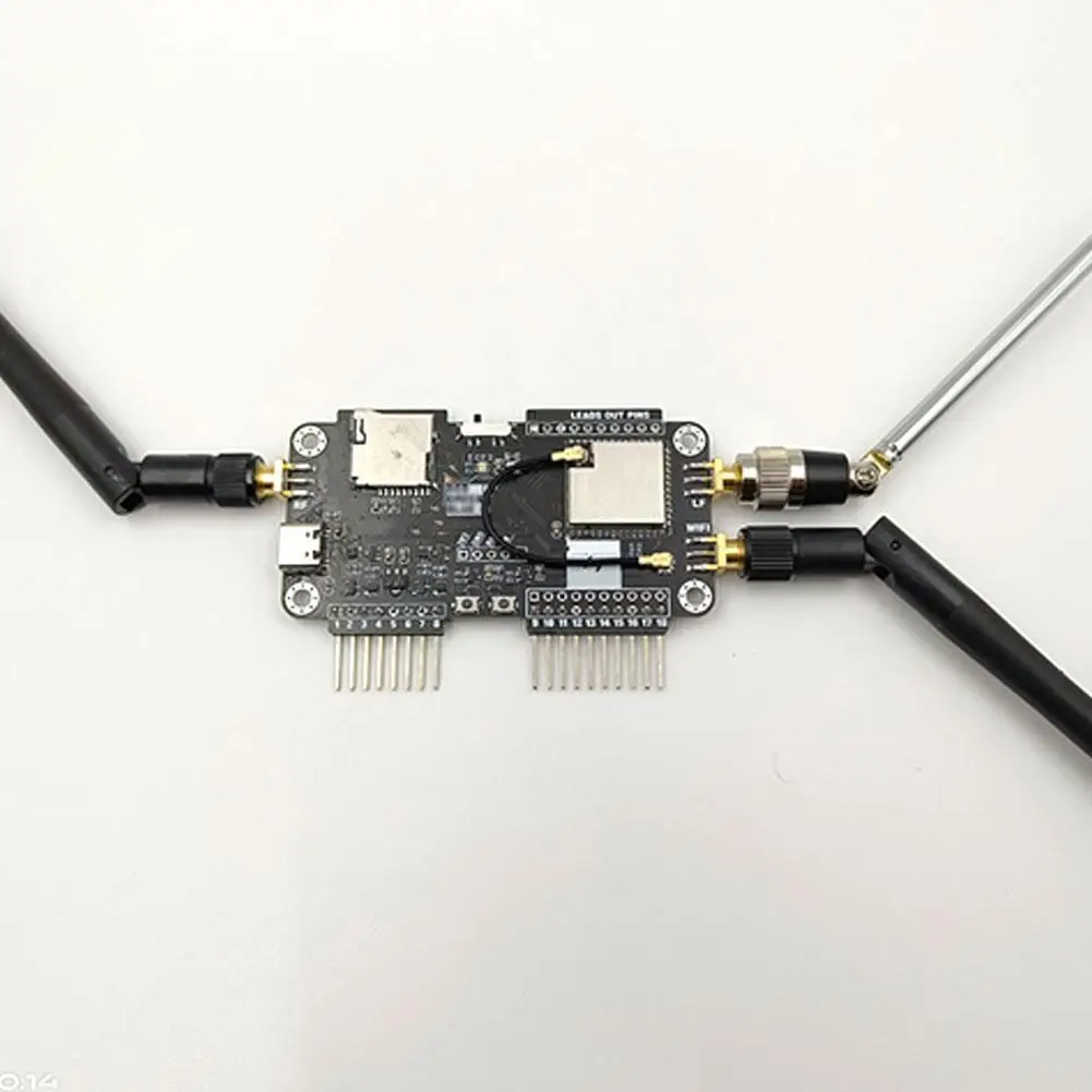 

Плата расширения для мультиплаты 2,4G модуль расширения NRF формирователь Wifi ESP32 расширение с высоким коэффициентом усиления CC1101 модуль для Flipper Zero