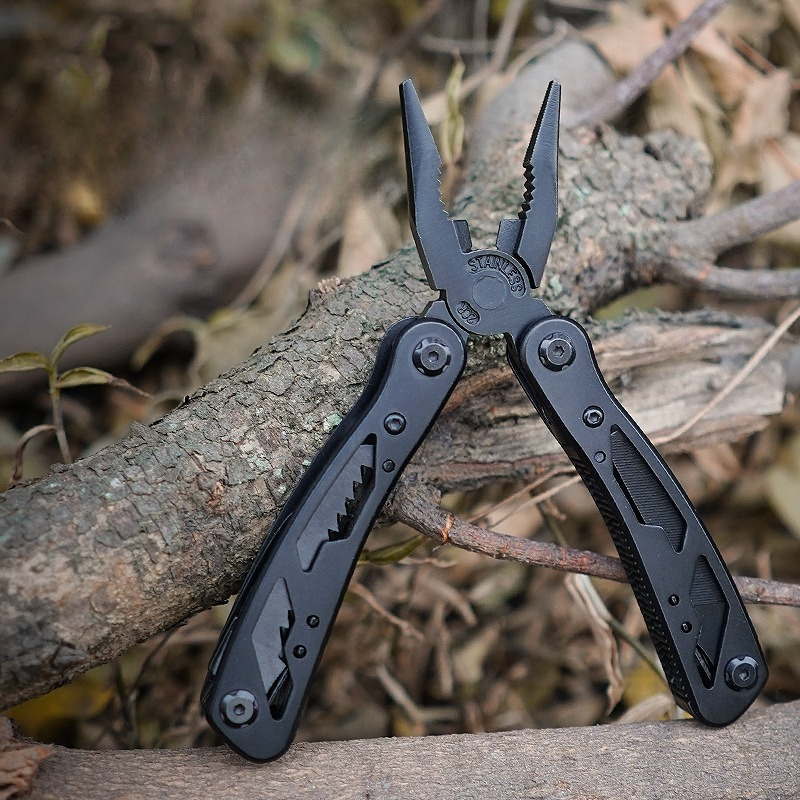 Stainless Steel Outdoor Multifunctional Folding Pliers Portable Repair Pliers 18-in-1 Repair Pliers Wire Stripper Tool