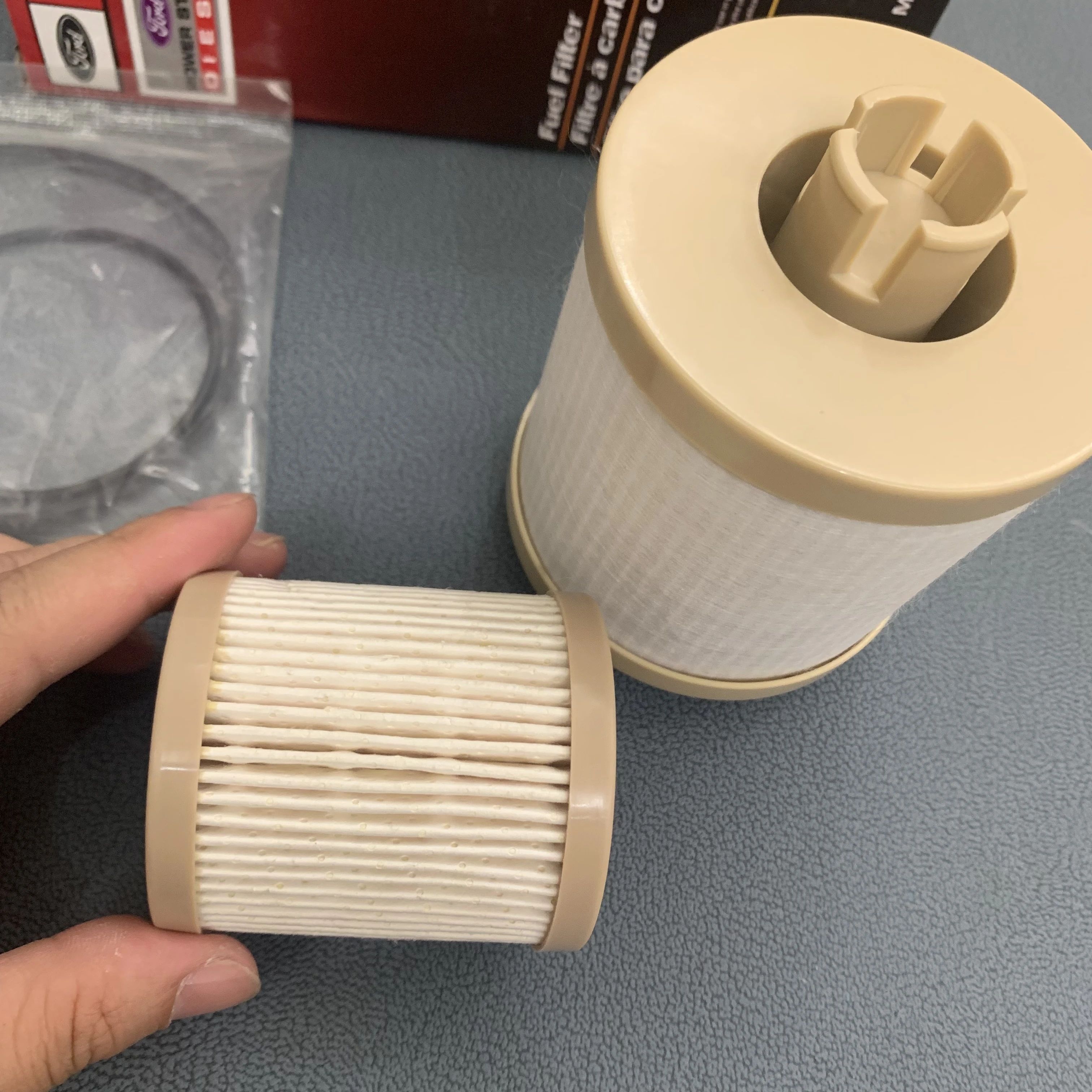 Motorcraft Ford F Series 6.0L Powerstroke Turbo Diesel Fuel Filter New FD4616