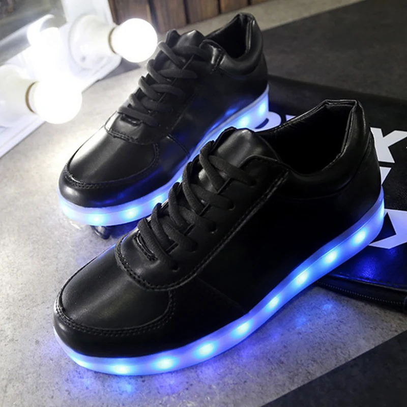 Size 30-42 USB Charger Glowing Sneakers Boys LED Slippers Luminous Sneakers Girls Breathable Shoes Children Led Casual Shoes comfortable sandals child Children's Shoes