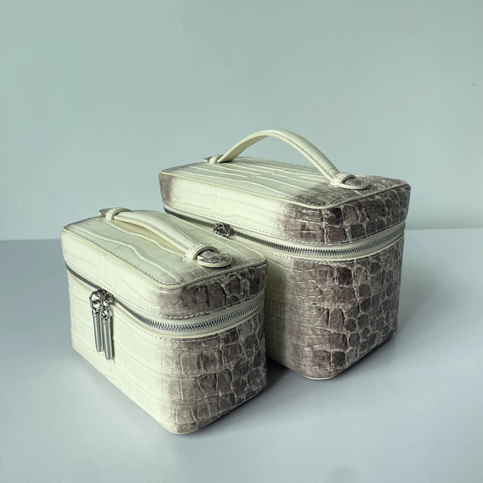 Himalayan Cowhide Crocodile Pattern Vanity Case Bag New Large Capacity Jewelry Storage Bag Genuine Leather Portable Makeup Bag 4