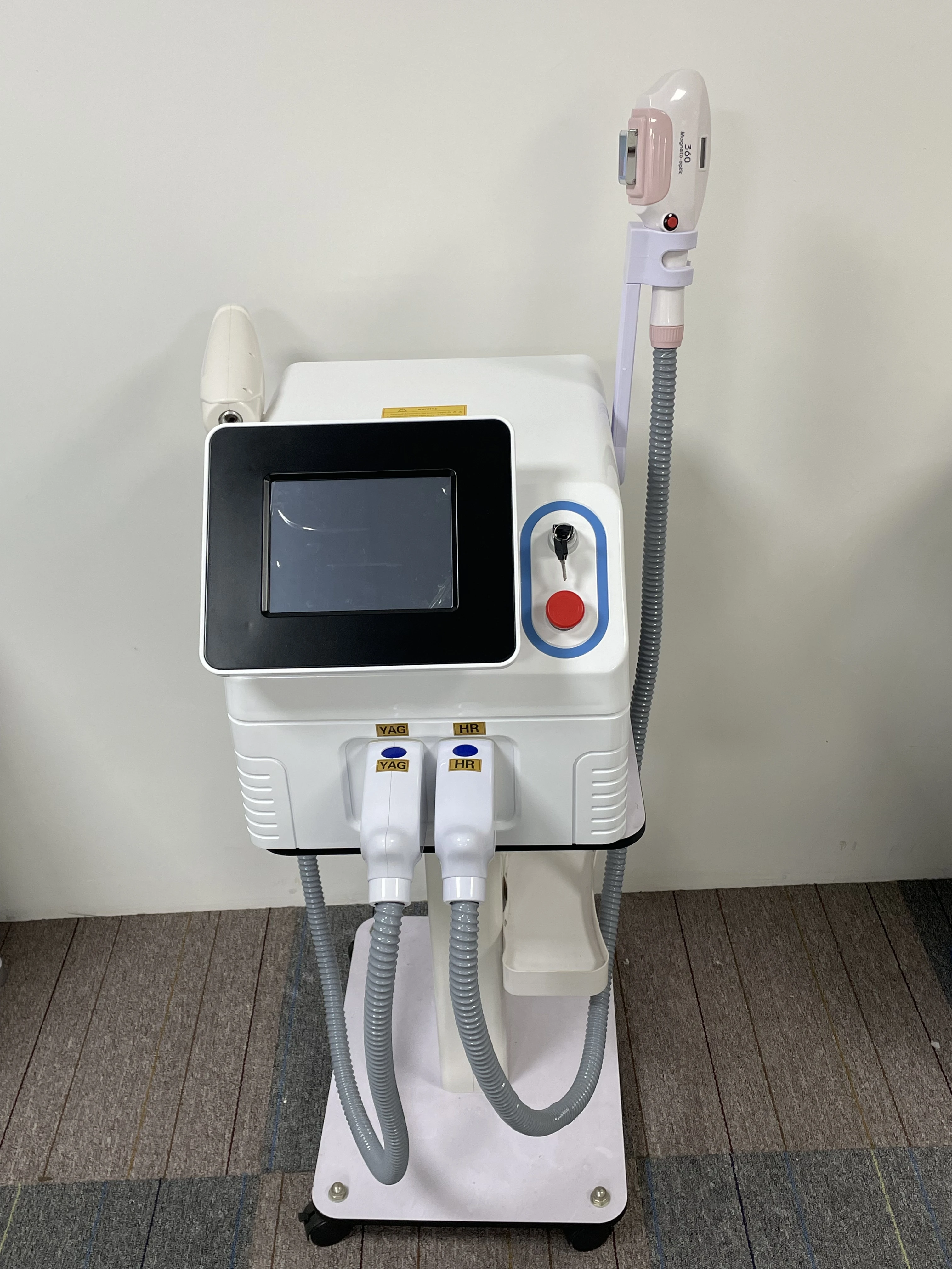 Desktop double handle hair removal and tattoo washing equipment IPL laser pointer 640 hair removal, 1046 tattoo washing and beau