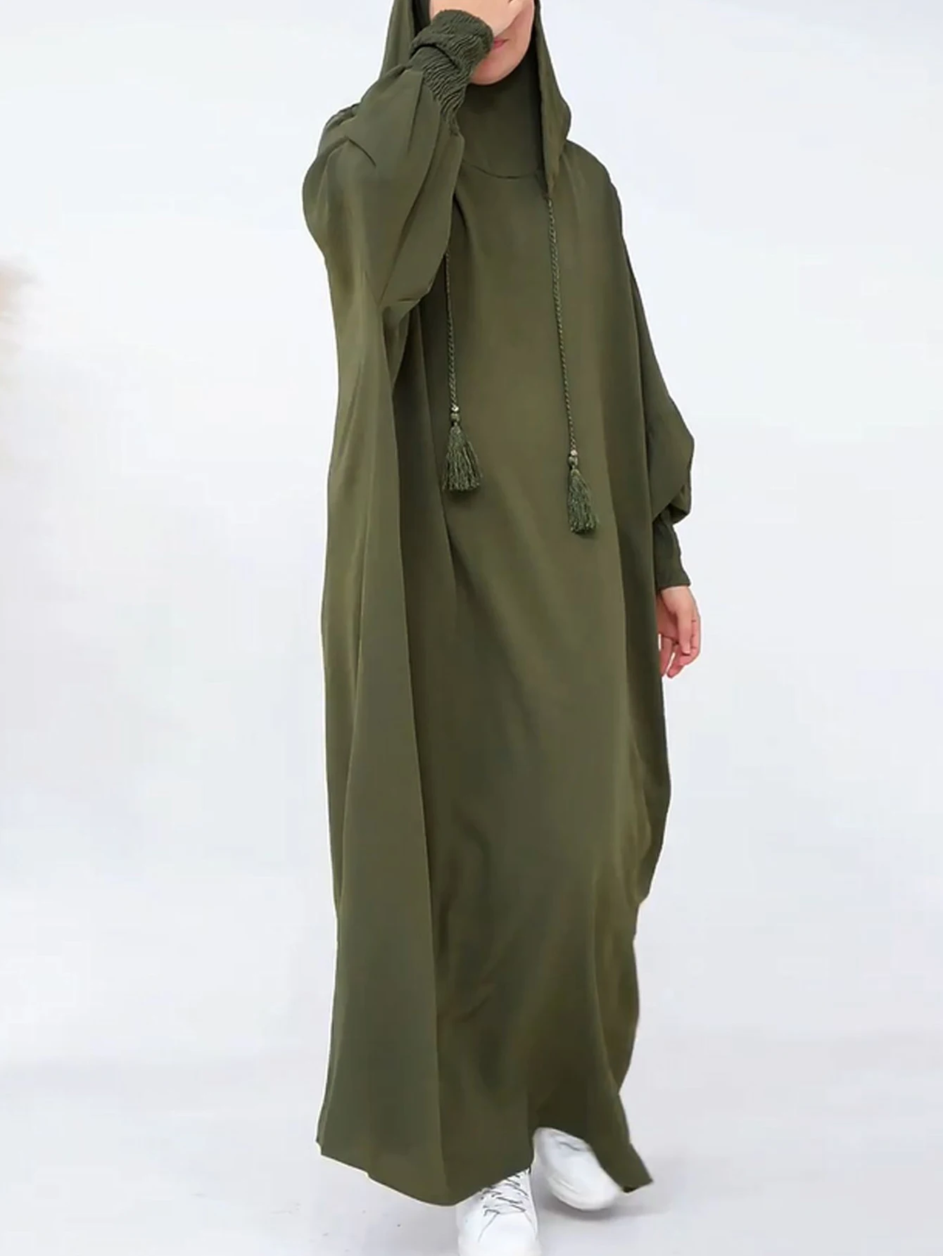 2025 Women Abaya Caftan Muslim Ramadan Prayer Clothing With Hooded Solid Casual Batwing Sleeve Arab Robe Eid Islamic Long Dress 23 2025 Women Abaya Caftan Muslim Ramadan Prayer Clothing With Hooded Solid Casual Batwing Sleeve Arab Robe Eid Islamic Long Dress - Image 3