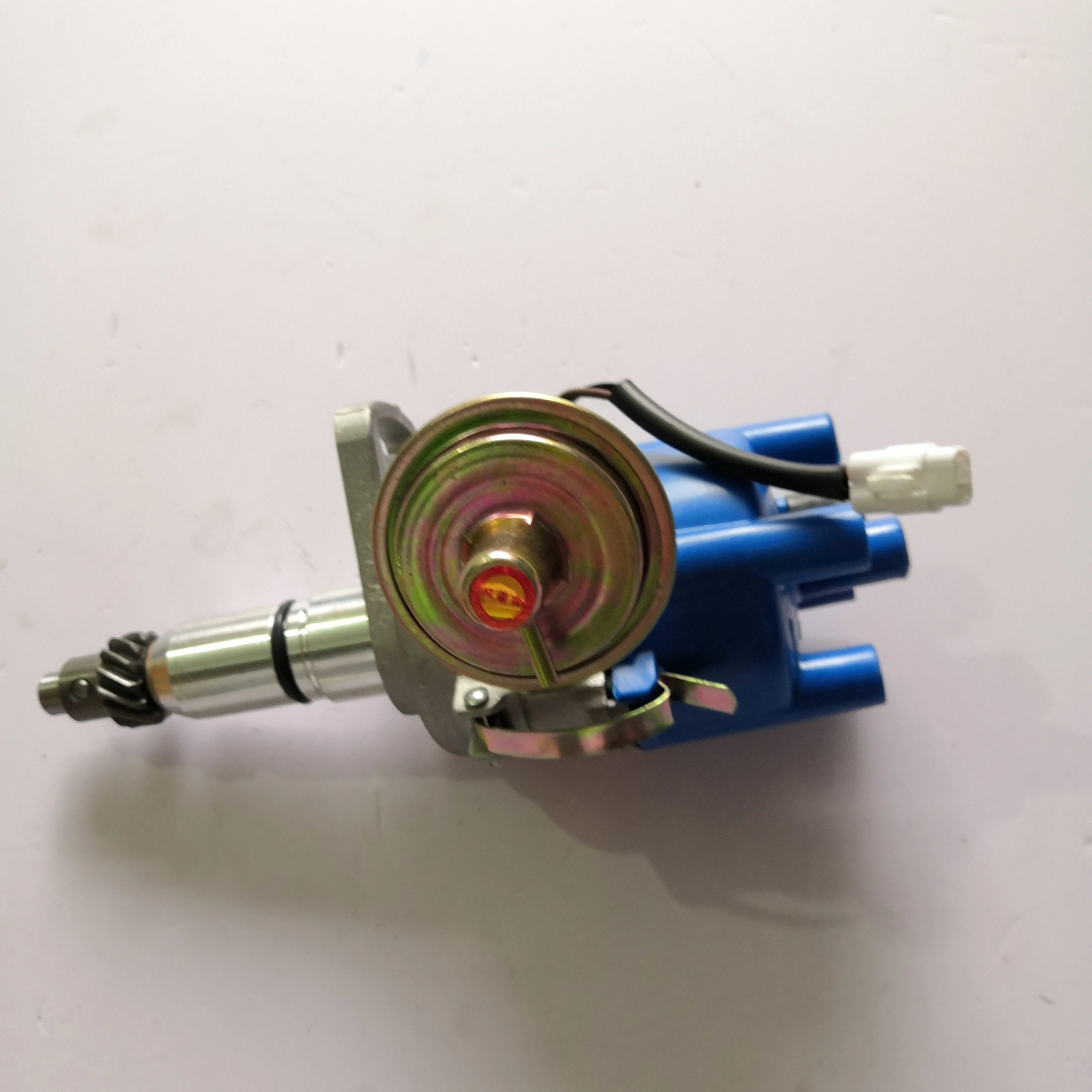 Auto Parts Distributor For Suzuki Carry SJ410 F8A 465 33100-85750