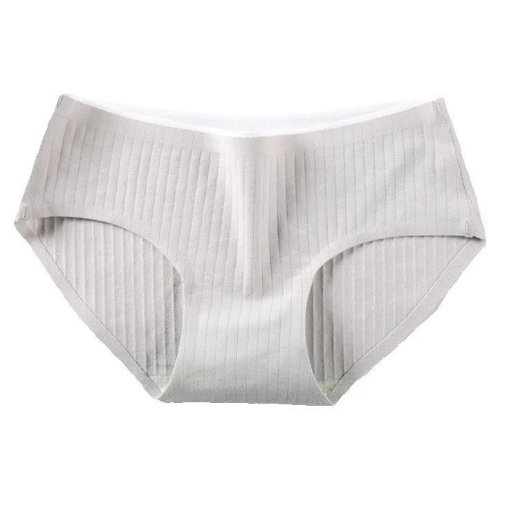 2025e Mugwort Cotton Seamless Mid-Waist Underwear For Girls Students Breathable Cute Pure Desire Antibacterial Triangle Briefs_voghion.com