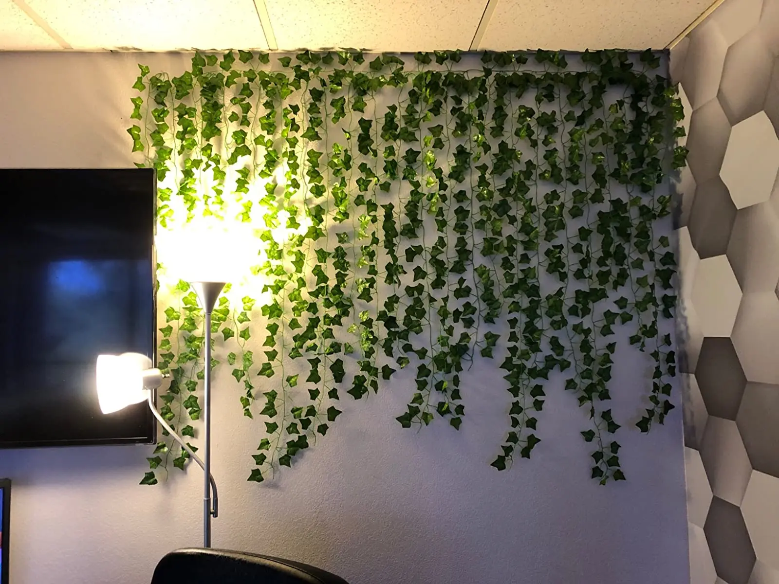 Artificial Plants Vines Wall Hanging Simulation Creeper Wall Hanging Indoor  Green Plant Wall Decoration Fake Flower