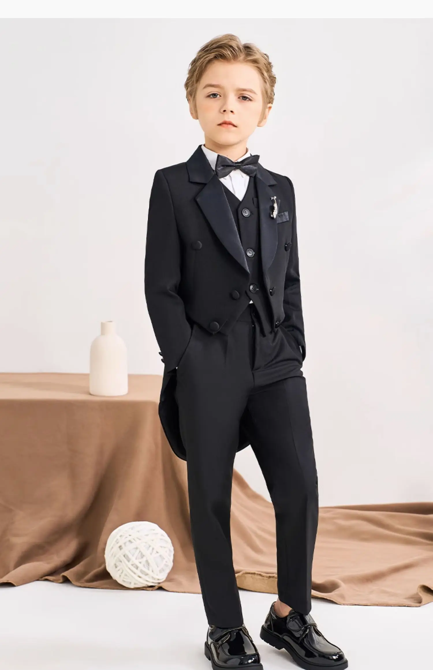 Traje de piano preto para meninos, terno fotográfico, vestido smoking para  crianças, festa de aniversário, casamento, baile, performance de véspera,  cerimônia, crianças, 007 - AliExpress, image size:1500x2322