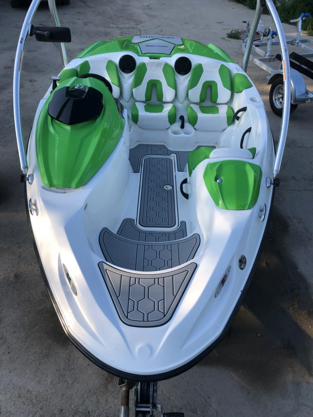 1997-2012 seadoo 150 Cockpit swimming platform 1/4