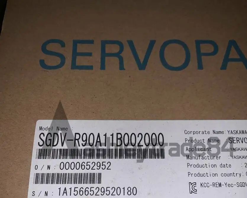 

Серводвигатель Yaskawa, новинка в коробке