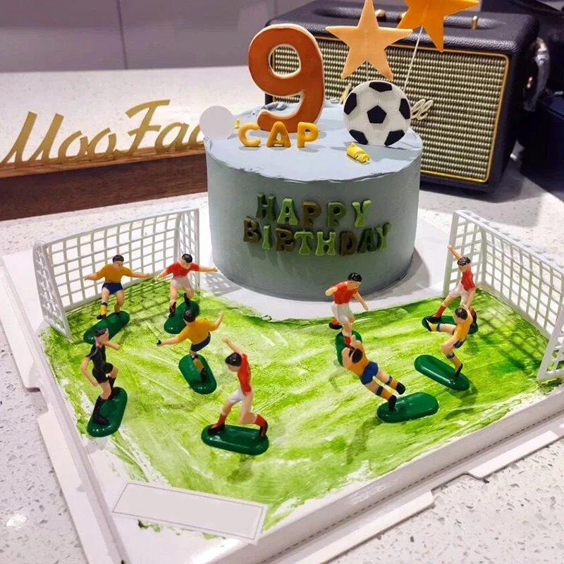 Futebol e Futebol Bolo Topper, Bolo de Aniversário Decoração Modelo,  Jogador, Venda quente, 8 pcs/set - AliExpress