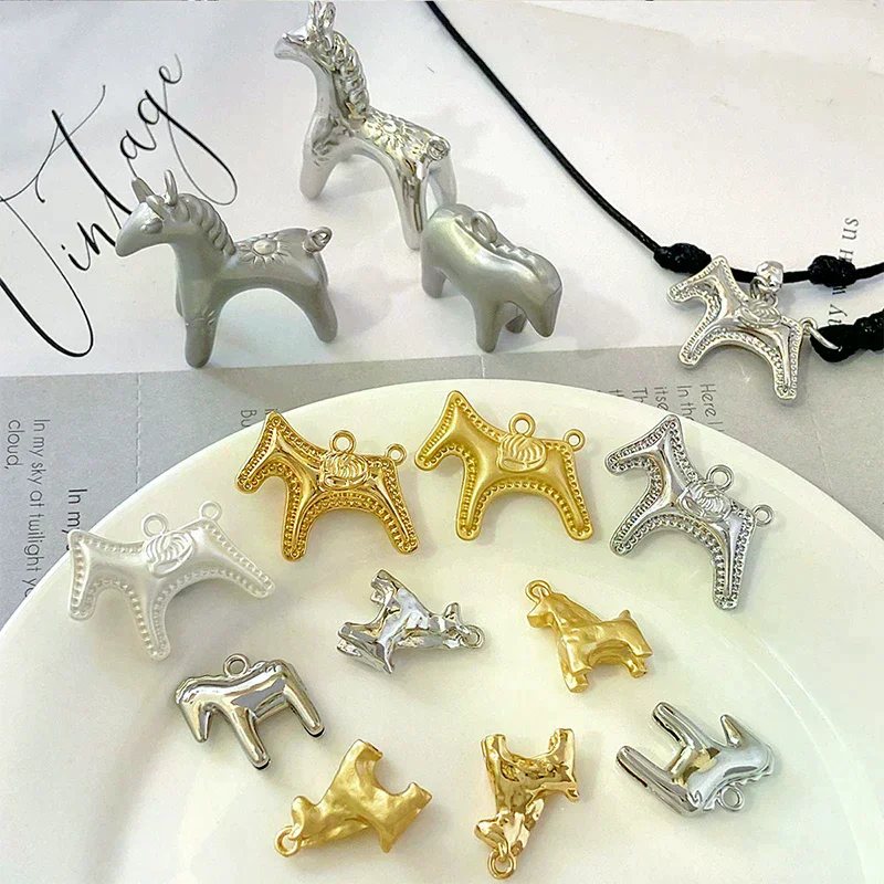1Pcs Cute Gold Silver Color Horse Charms Pendants For Jewelry Making Necklace Earrings Bracelet DIY Accessories Supplies