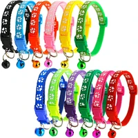 Collier pour animaux de compagnie avec cloche empreinte de dessin animé coloré chien chiot chat accessoires chaton collier réglable cloche de sécurité anneau collier animal de compagnie 2