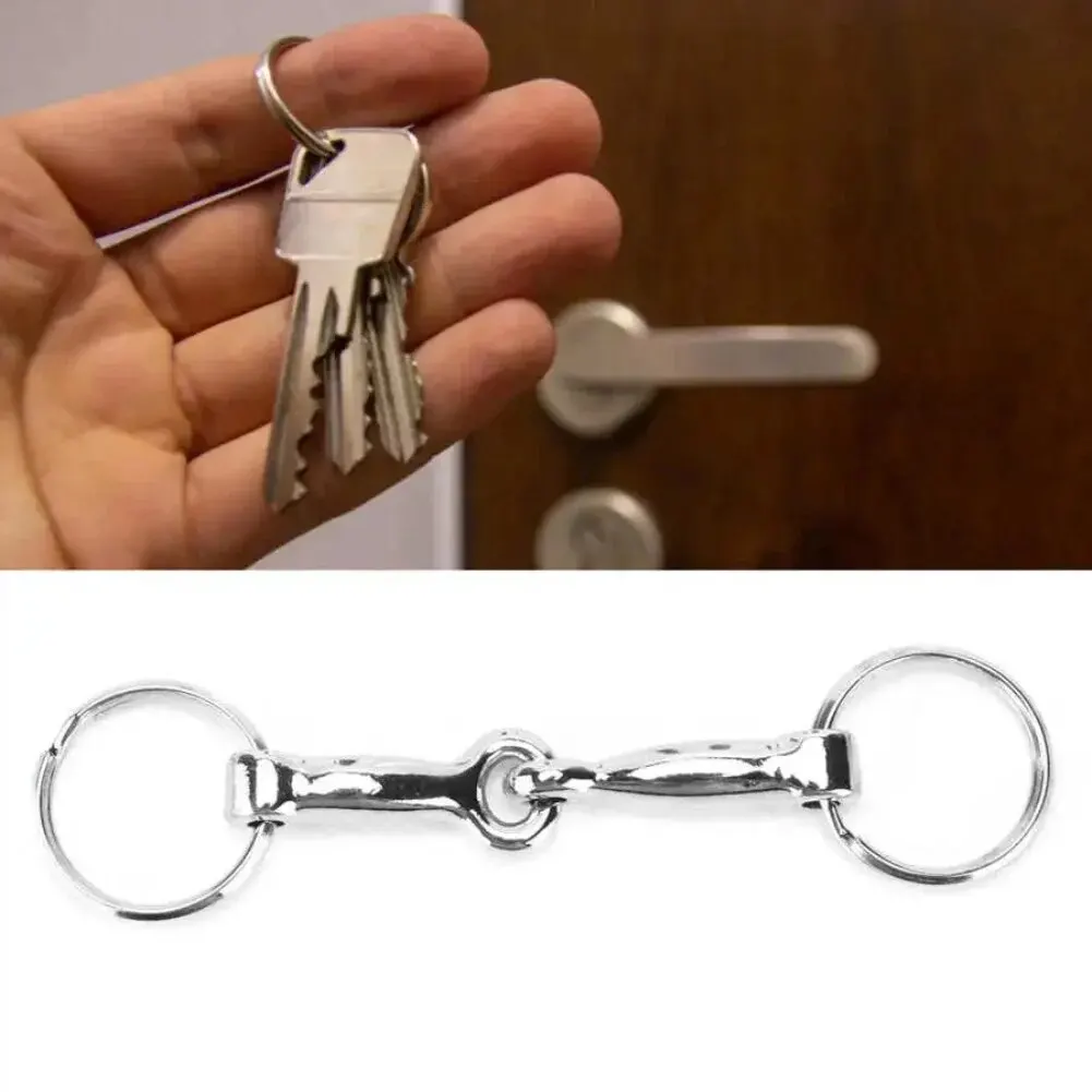 

Studded Keychain With Single Joint & Horse Head Key Knot Zinc Alloy Keychain For Handbags Keys Gifts