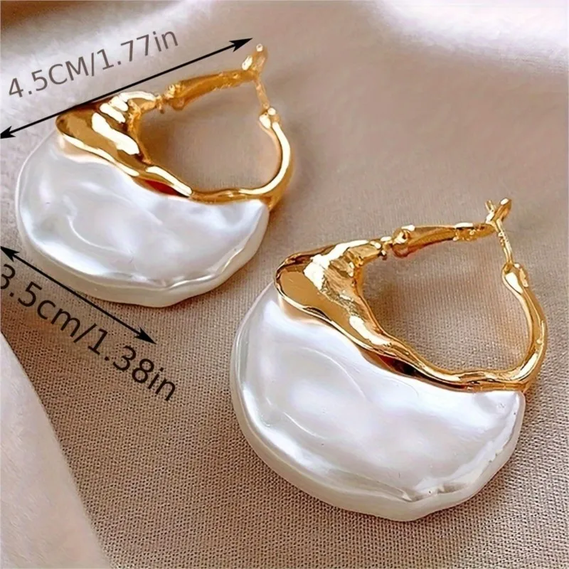 Elegant Faux Pearl Pendant Hoop Earrings for Women Niche Design Wrinkled Bag Shape Earring Anniversary Jewelry Gifts