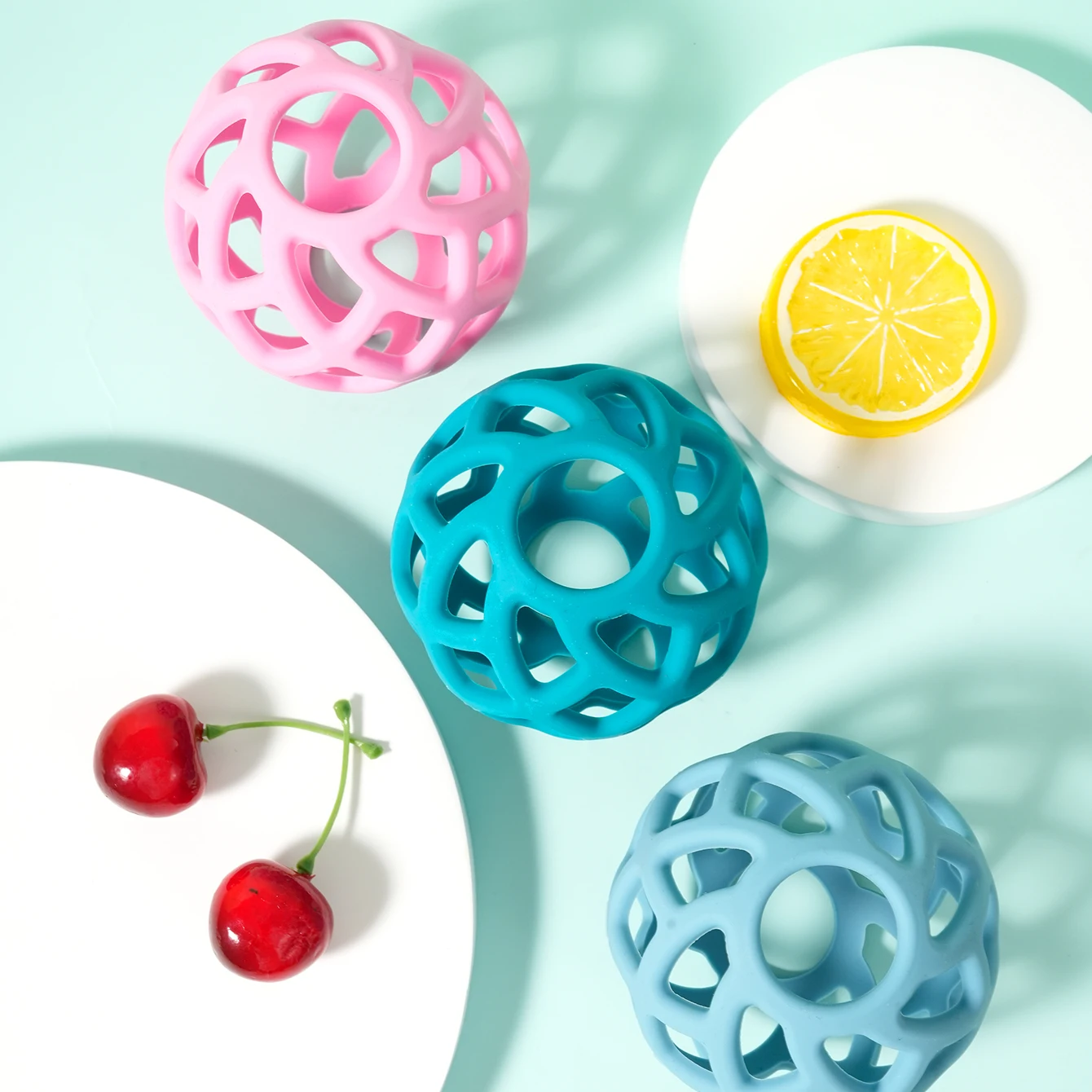 Silicone Teether 1PCS Baby Silicone Teether Toy Ball Shape Teething Toys Solid Color Oral Health Baby Stuff Care Chewing Toy Items