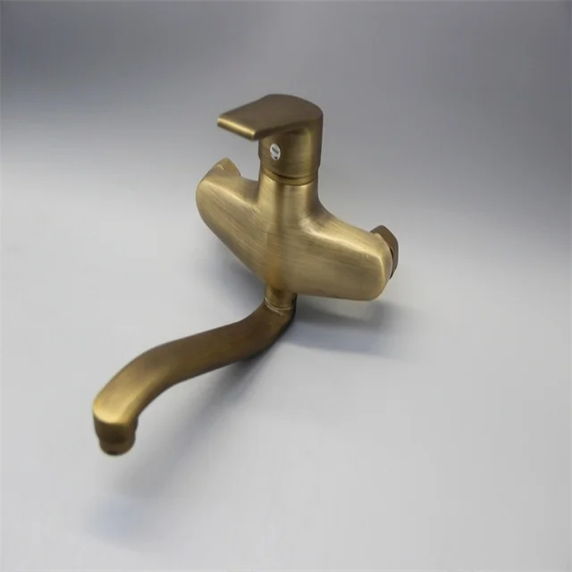 ก๊อกน้ำอ่างอาบน้ำโบราณ ก๊อกน้ำอ่างอาบน้ำทองเหลือง ก๊อกน้ำอ่างอาบน้ำแบบติดผนัง ก๊อกน้ำอ่างอาบน้ำทองเหลือง ก๊อกน้ำอ่างล้างหน้าทองเหลือง 2