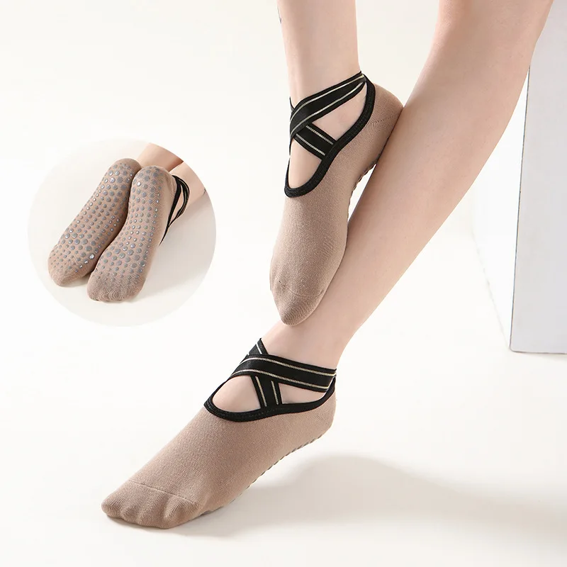

Women Anti-Slip Yoga Socks Breathable Silicone Quick-Dry Socks Elasticity Sports Fitness Pilates Ballet Dance Socks for Gym