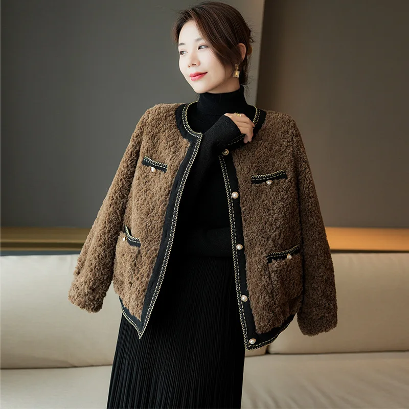 

2023 Pellet Fur Women's Autumn Winter Jackets New Round Neck Versatile Fur One Piece Lamb Plush Short Coat