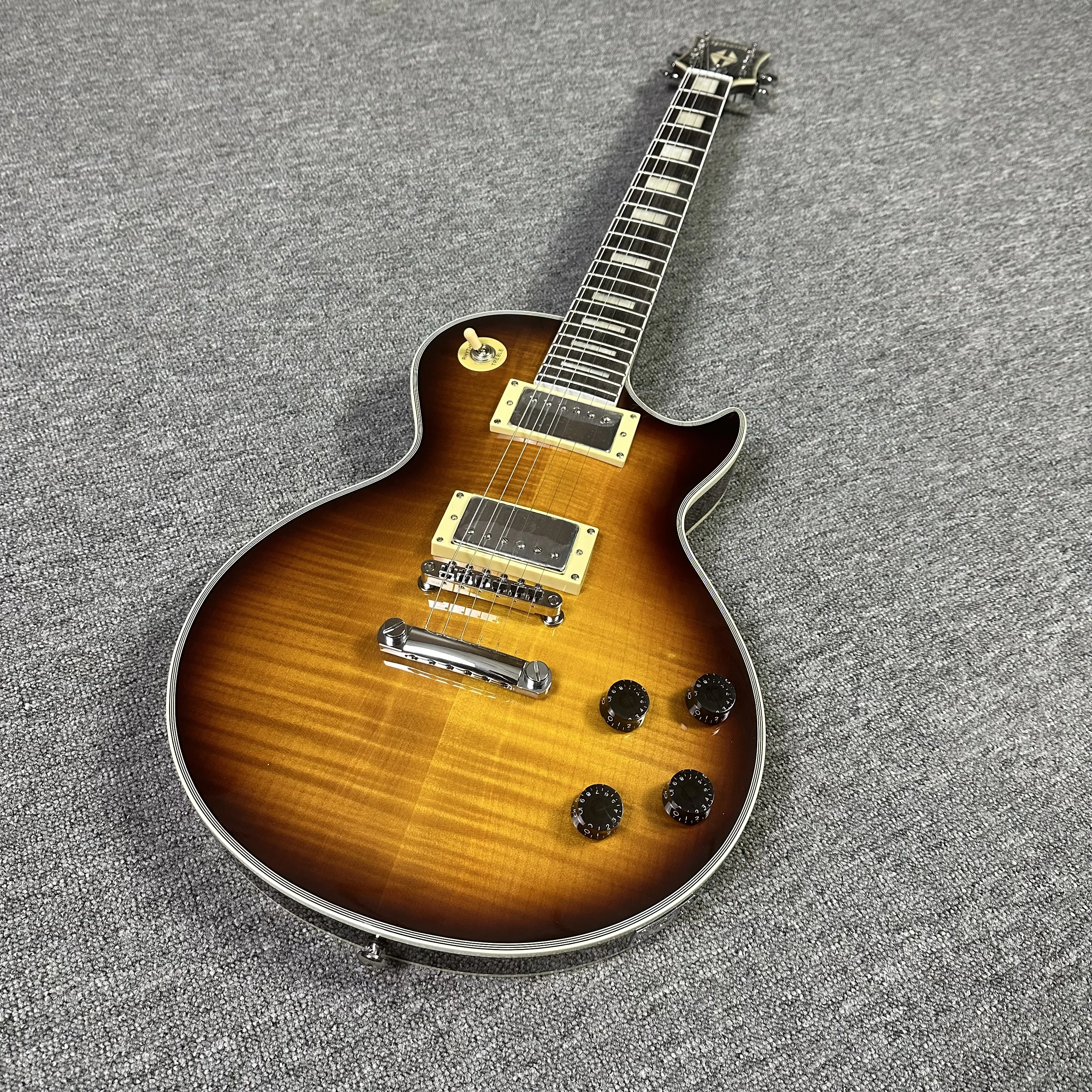 High quality LP electric guitar, Brown sunburst Color,flamed maple top,in stock