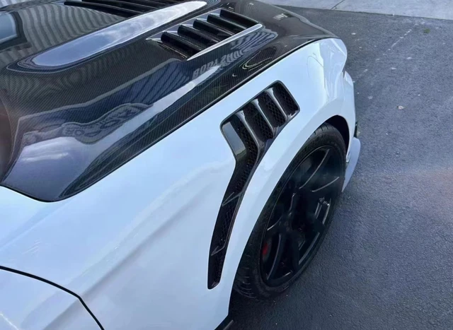 マスタング mach1 フロントフェンダーモールディング左右セット｜パーツ