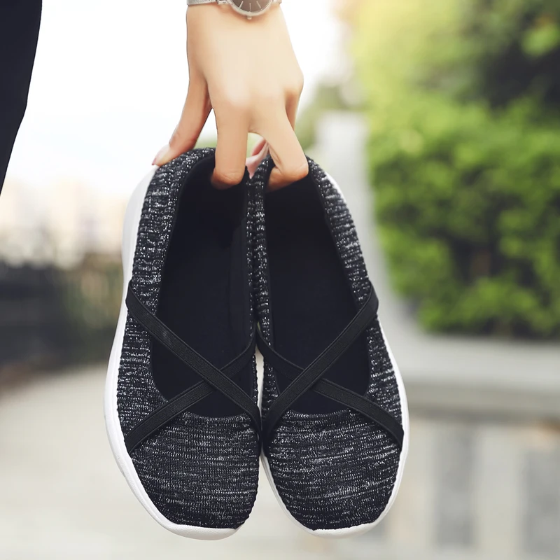

2022 NEW Spring Women Flats Women Breathable Mesh Casual Sneakers Female Breathable Mesh Ballet Flats Ladies Fashion Shoes