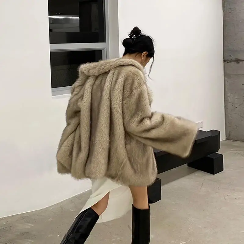 2023 Winter New Women Faux Fox Fur Coat Mid Length Version Elegant Lapel Loose Parkas Female Thick Warm Fashion Casual Outwear
