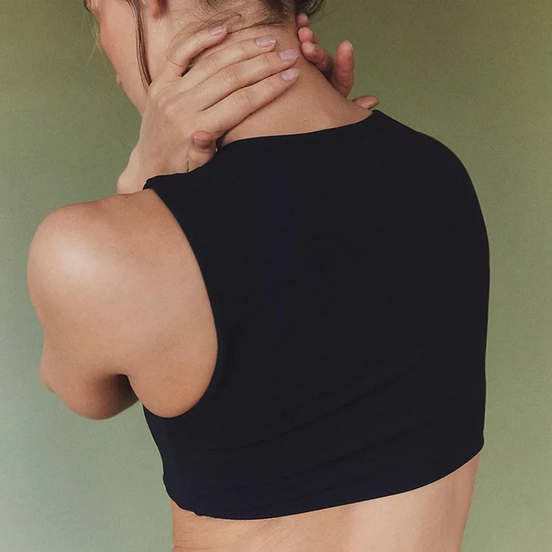 LuxeCurve Hollow Front Women's Fitness Top - Image 2