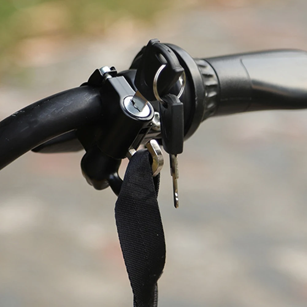 Lucchetto antifurto creativo per casco supporto per manubrio moto elettrica  lucchetto universale in metallo di sicurezza con Set di chiavi - AliExpress