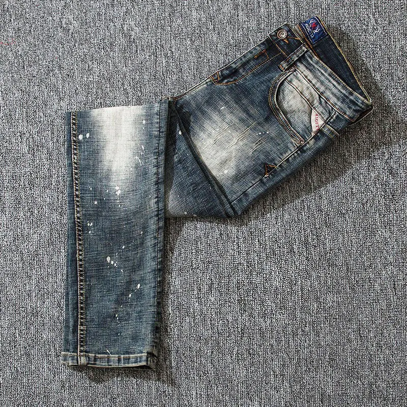 Рисунок 3 - Уличные модные мужские джинсы в стиле ретро