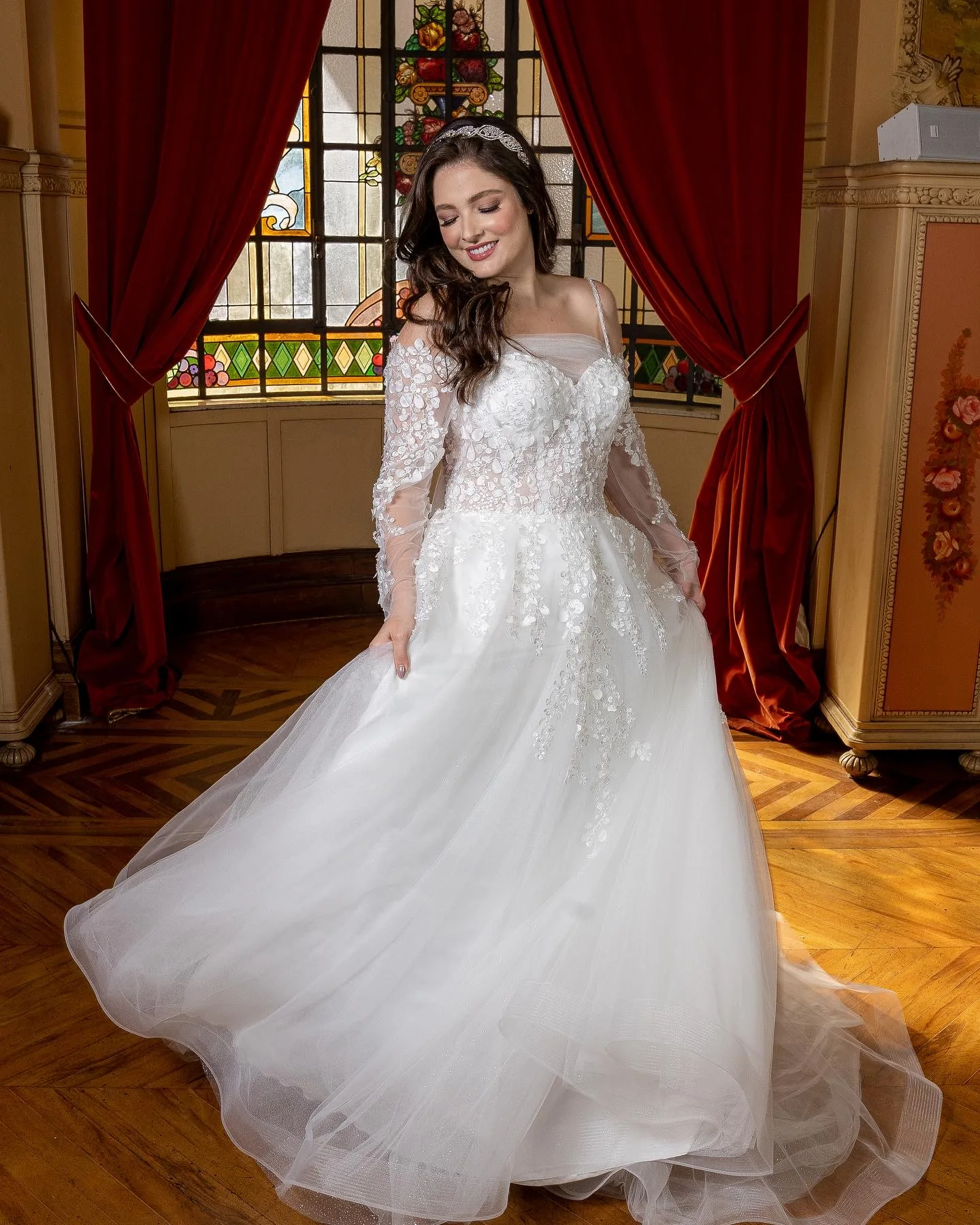 

2023 Plus Size Country White A-line Lace Spaghetti Long Sleeves Wedding Dress Bridal Gowns Dresses vestido de novia ZJ031