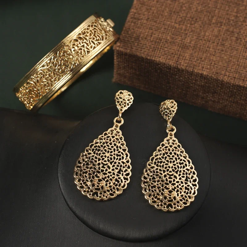 Women Jewelry Set Necklace Earring Bangle for Bridal bangle bracelet